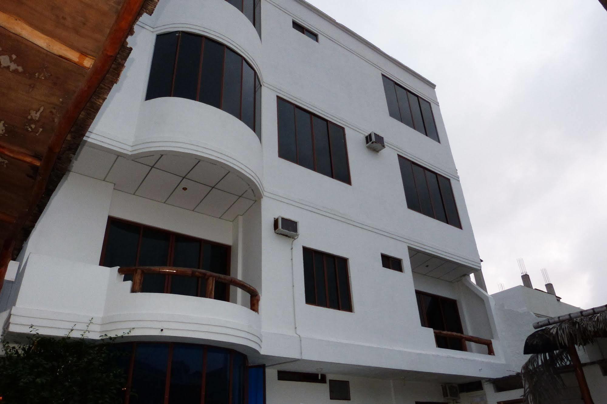 Galapagos Islands Hotel Puerto Ayora  Eksteriør bilde