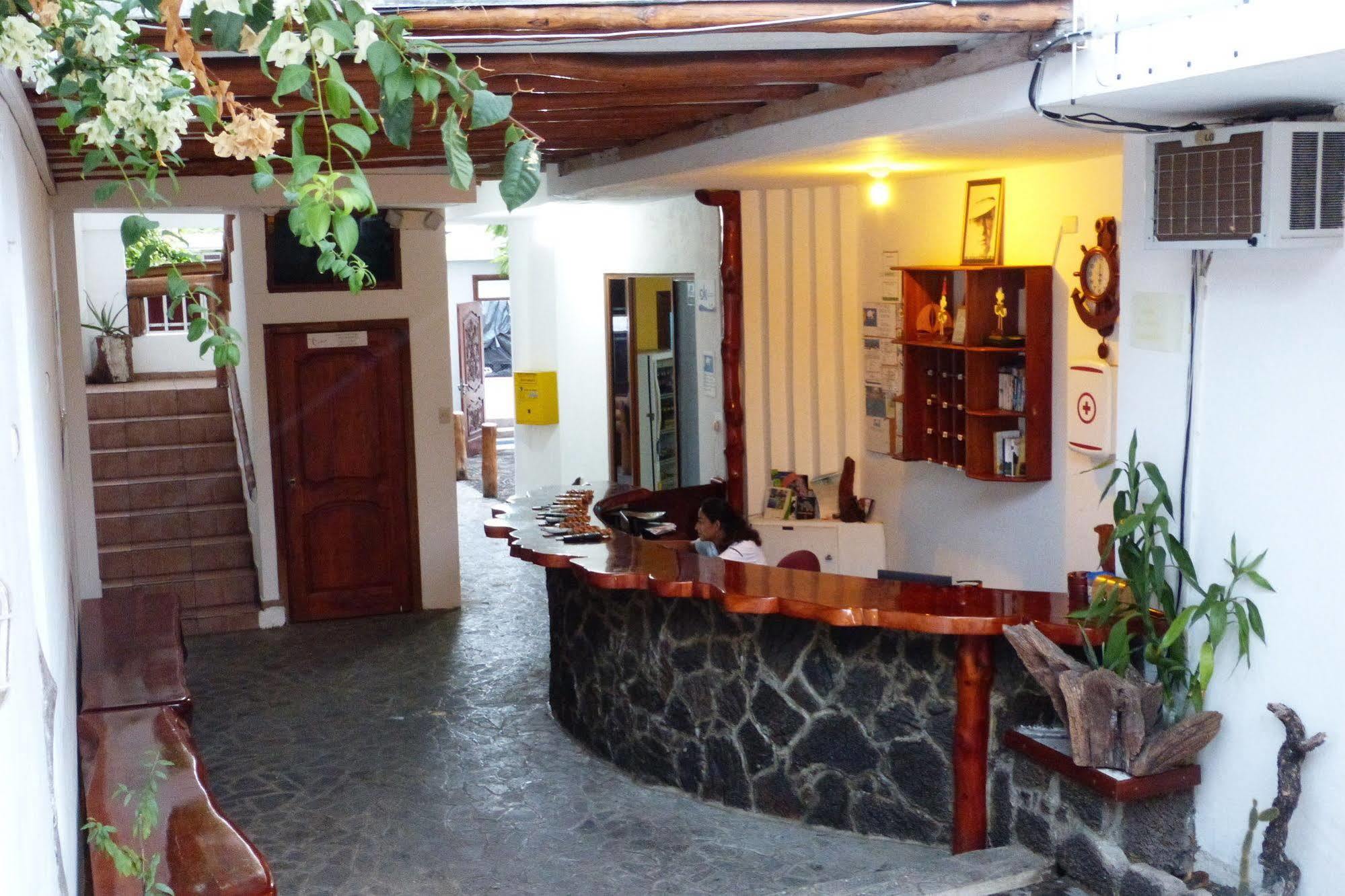 Galapagos Islands Hotel Puerto Ayora  Eksteriør bilde