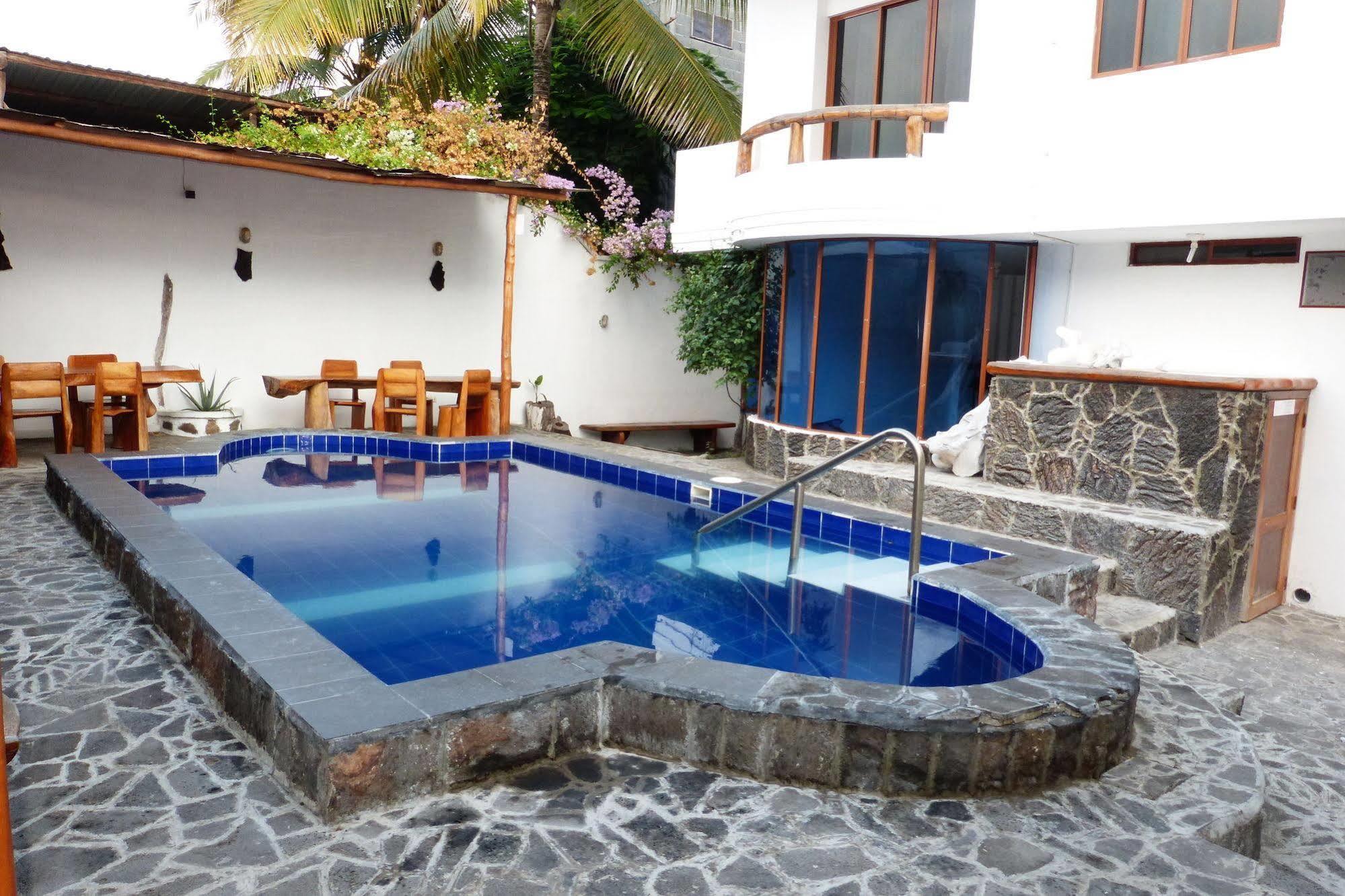 Galapagos Islands Hotel Puerto Ayora  Eksteriør bilde